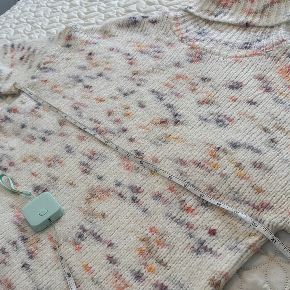 Jessica Simpson Cozy Multicolor Deep Turtleneck Sweater size generous Small - Picture 7 of 10